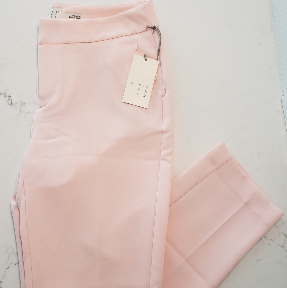 Light Pink Scalloped pocket slim ankle pants